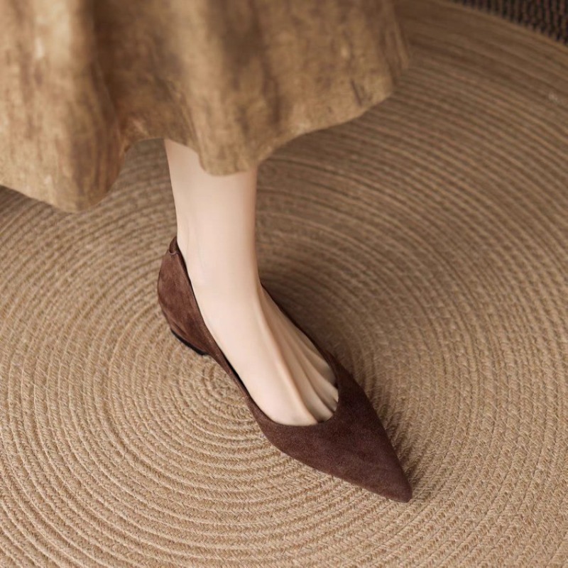夏の新スタイル、カジュアルなポインテッドトゥのスエード素材、 - Women'S Fashion Shoes のレビューと価格
