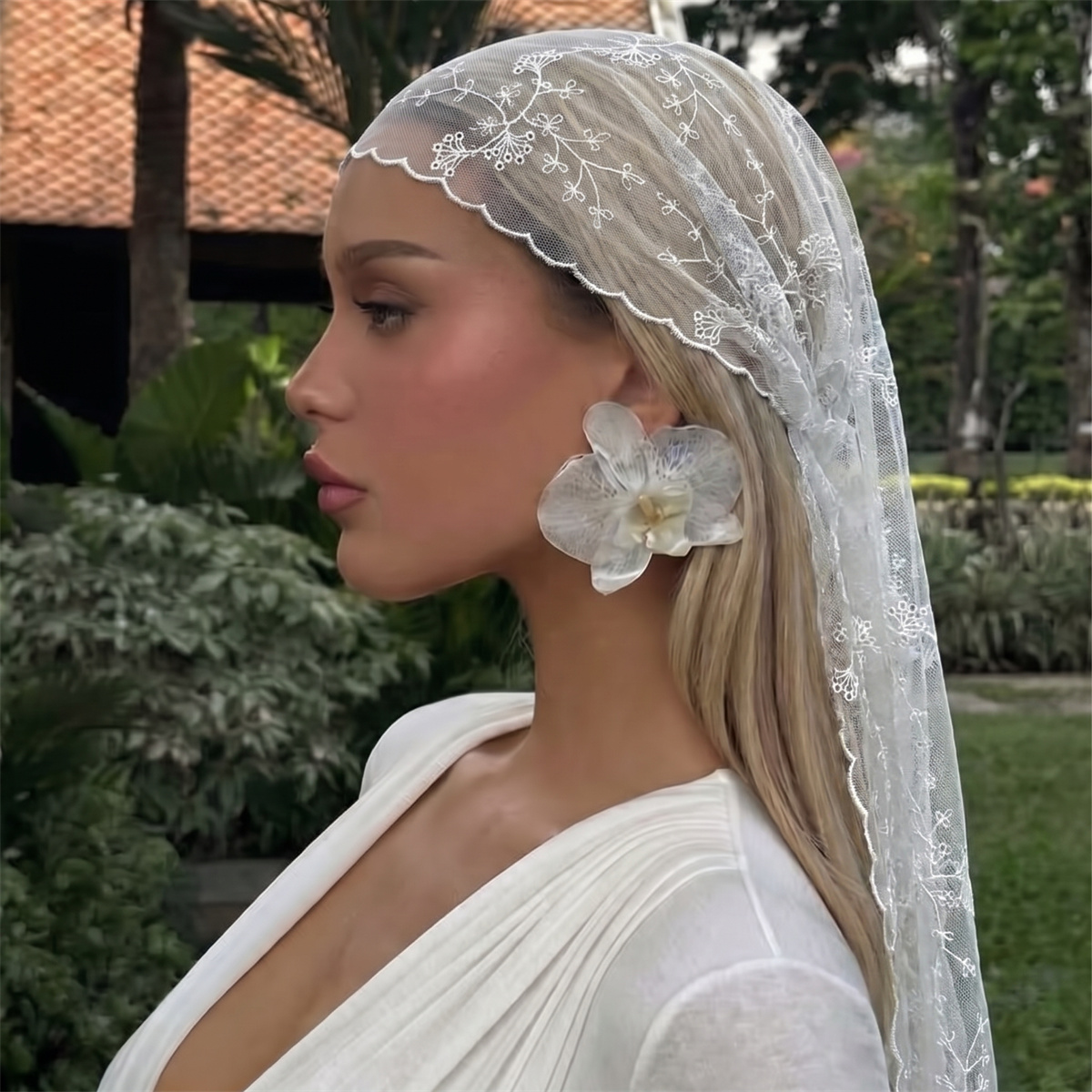 白い花柄レースメッシュヘッドスカーフ女性用シアーチュールタイ - Women Fashion Necktie のレビューと価格