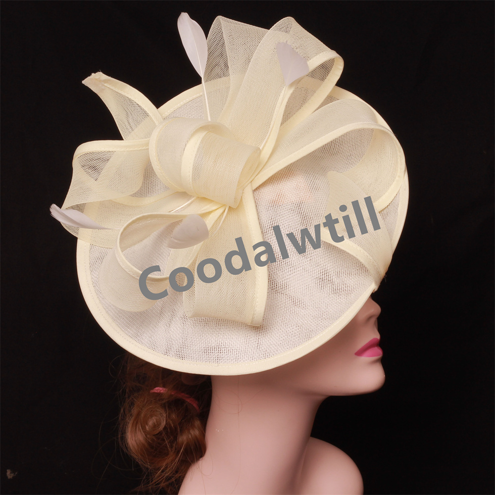 結婚式のブライダルハット、女性用フェザー付きパーティーティー - Women'S Fashion Kentucky Derby のレビューと価格